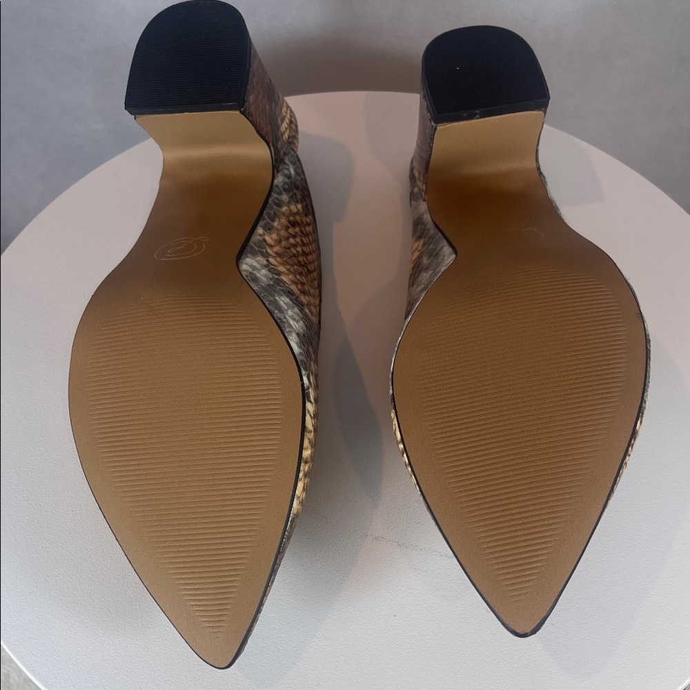 Chinese Laundry Women's Multi-Tone Snakeskin Mules , Size 9 . - Picture 6 of 10